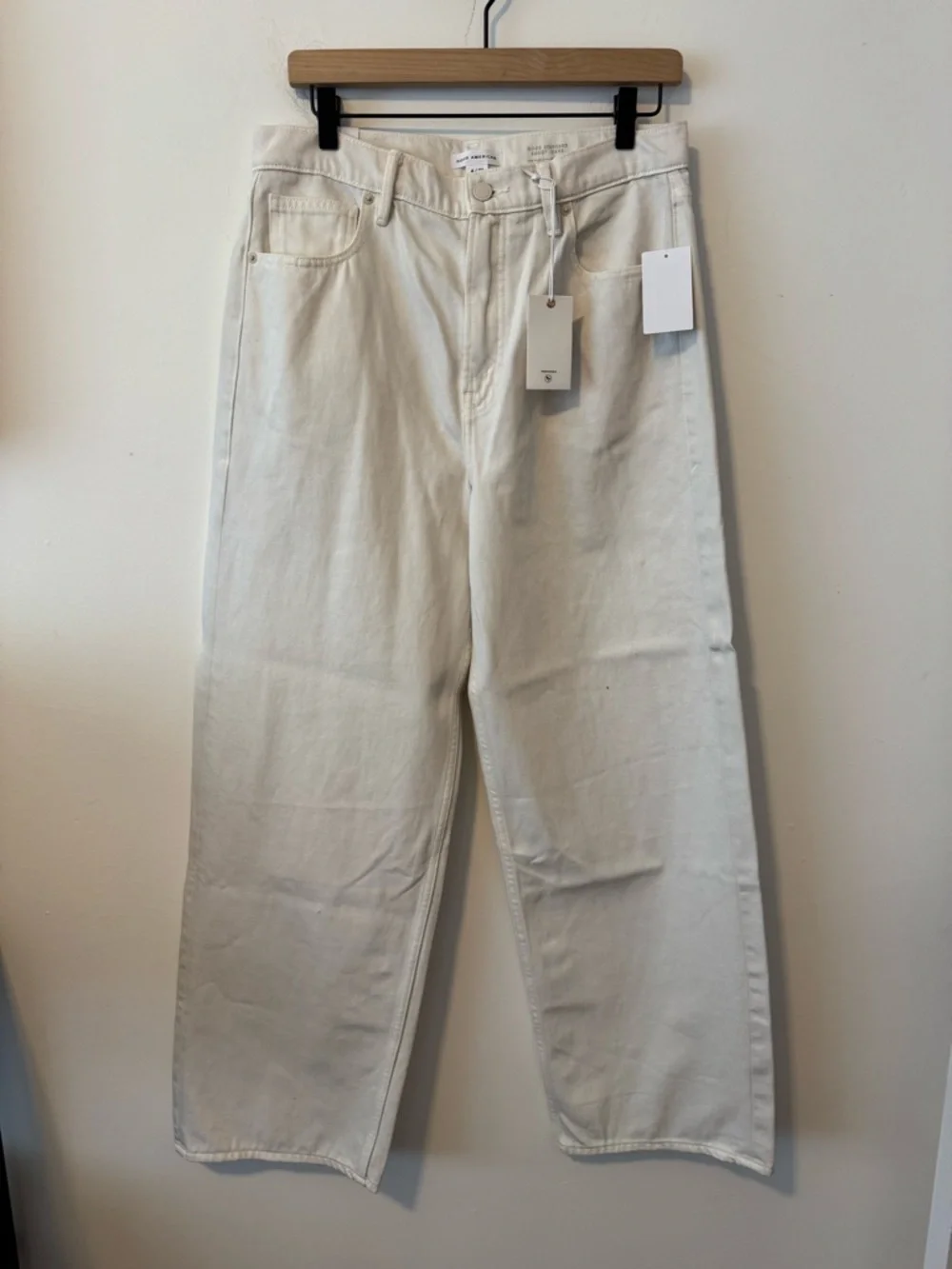 NWT Good American Cream Good Standard Baggy Jeans Size 27 / 4